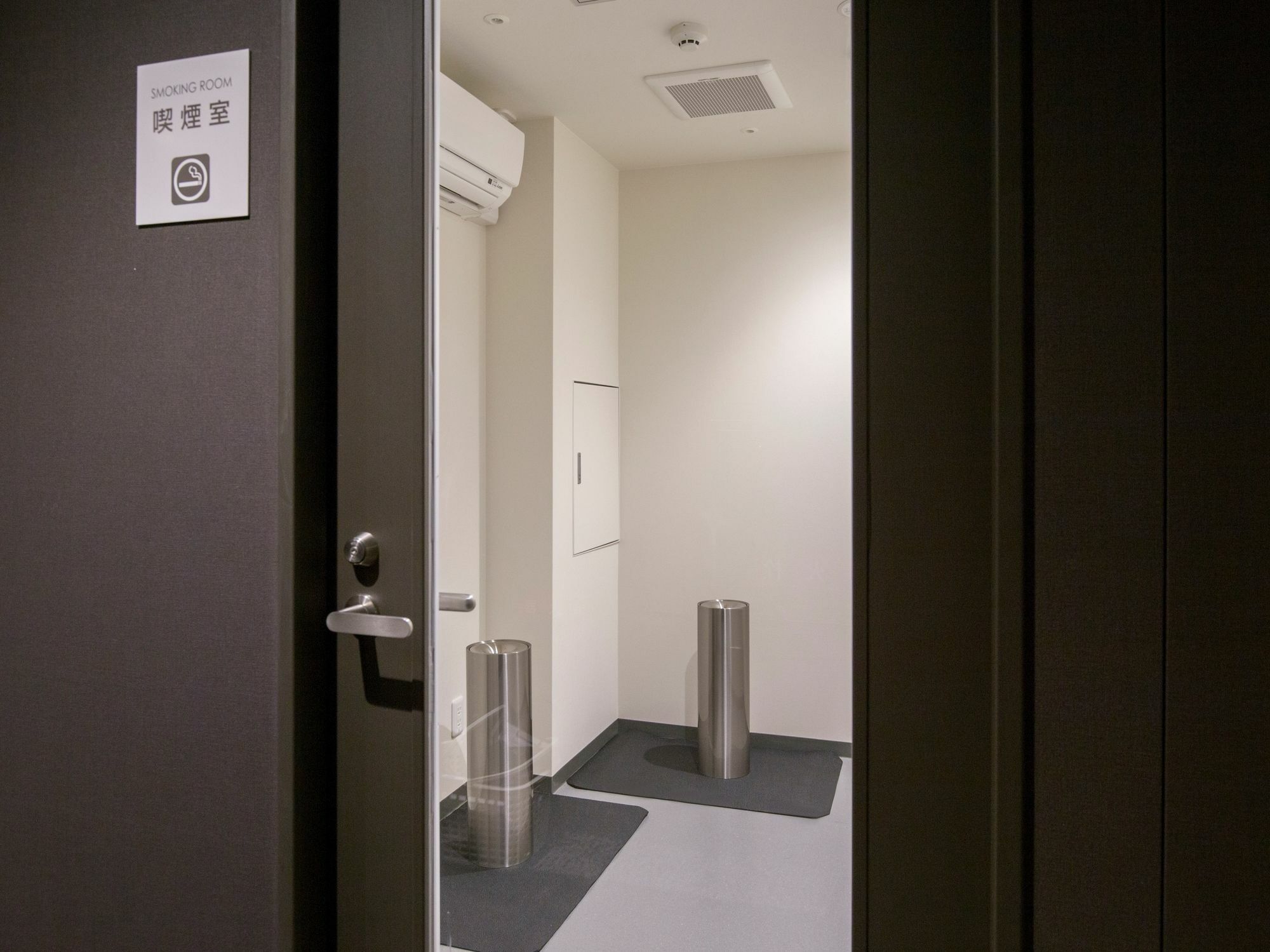 Karaksa Hotel Osaka Shinsaibashi I Экстерьер фото